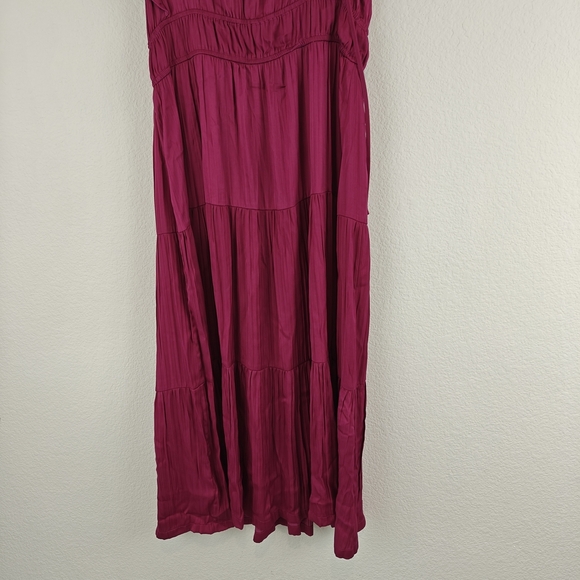 Anthropologie Somerset Ruffled Tiered Midi Dress Is Raspberry Size Medium - Picture 9 of 14